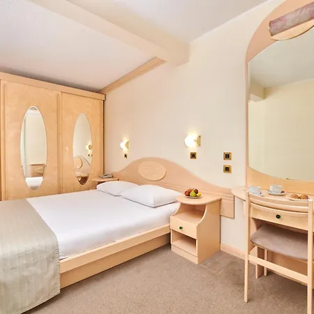 Istra Plava Laguna Szálloda