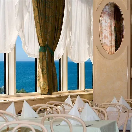 Szálloda Istra Plava Laguna 3*