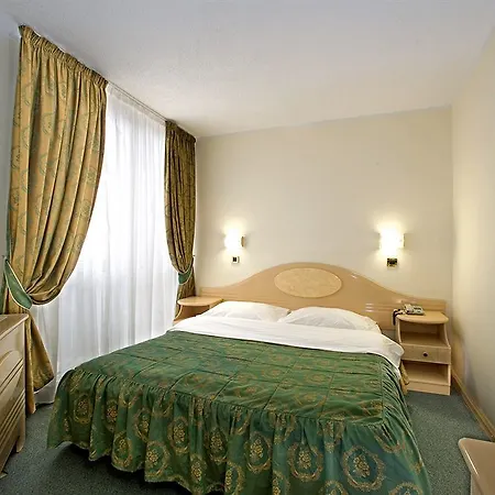 ホテル Istra Plava Laguna ポレッチ