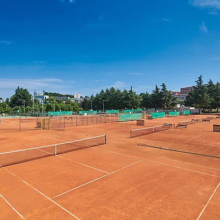 Hotel Istra Plava Laguna 3*